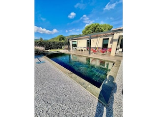 Maison Blanche mit großem Pool und Garten