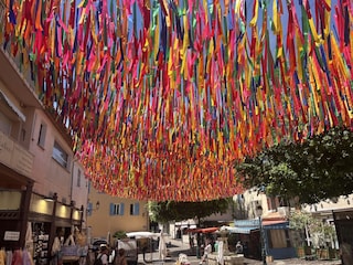 In Ste, Maxime ist Karneval - Stimmung.....
