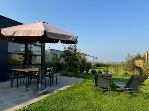 Holiday house Chalet Wellenreiter mit Zaun Zweite Reihe Haus Nr. 213