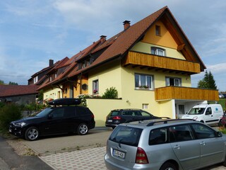 Ansicht vom Parkplatz