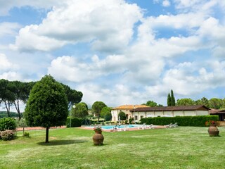 Appartement Bucine Buitenaudio-opname 4