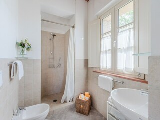 Farmhouse Montecarlo Features 55