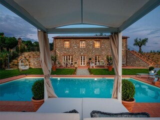 Villa Montecarlo Buitenaudio-opname 3