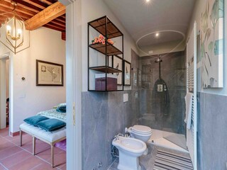 Villa Marlia Features 20