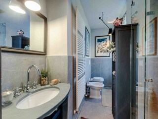 Villa Marlia Features 30