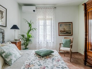 Villa Orentano Caratteristiche 63