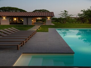 Villa Orentano Buitenaudio-opname 11