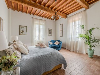 Villa Orentano Caratteristiche 37