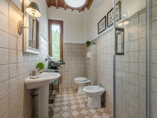 Villa Orentano Caratteristiche 84