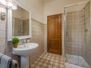 Villa Orentano Caratteristiche 43