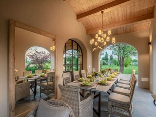 Villa Orentano Caratteristiche 68
