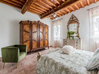 Villa Orentano Caratteristiche 69