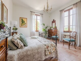 Villa Orentano Caratteristiche 50