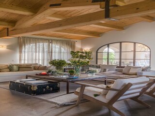 Villa Orentano Caratteristiche 57