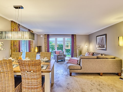 Strandnahe 4-Zi-Ferienwohnung "CityQueen" Residenz Alva 1