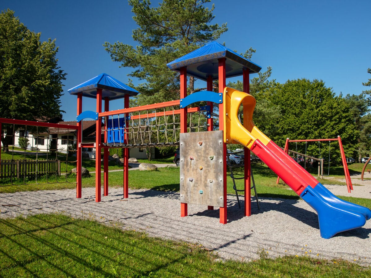 Spielplatz im Feriendorf Hochbergle