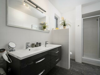 Apartment Nova Vas Features 25