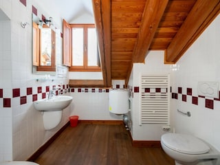 Apartment Cantoira Ausstattung 35