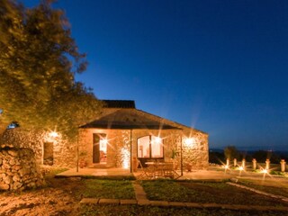Cottage Syrakus Outdoor Recording 3