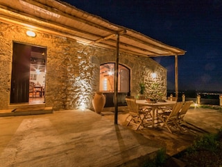 Cottage Syrakus Outdoor Recording 4