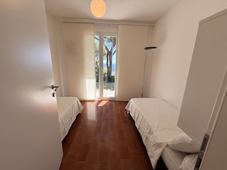 Das Schlafzimmer mit 2 Einzelbetten