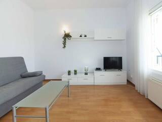 Apartamento Roses Características 12