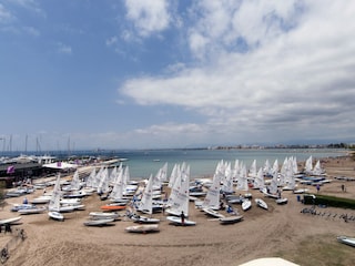 Apartment Roses Environment 15