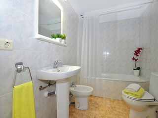 Apartamento Roses Características 19