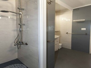 Apartamento Roses Características 16