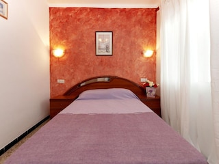 Apartment Roses Features 10