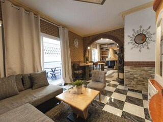 Apartamento Roses Características 16