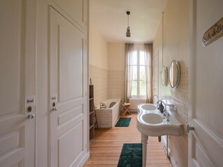 Villa Remilly-Aillicourt Características 16