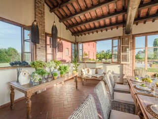 Villa Castelfiorentino Características 55