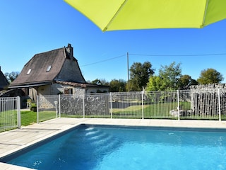Ferienhaus Alvignac Außenaufnahme 4