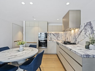 Apartment Broadbeach Features 20