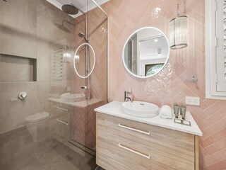 Apartment Welt Features 17