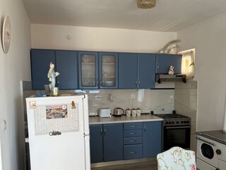 Apartment Jesenice bei Dugi Rat Features 11