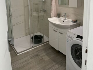 Appartement Jesenice bei Dugi Rat Équipement 3