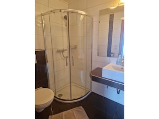 Dusche/WC  FEWO 2