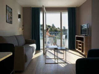 Apartment Welt Features 1