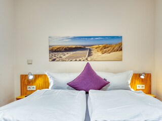 Schlafzimmer dopp.Bett+Kleiderschrank