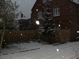 Parkmöglichkeit hinterm Haus