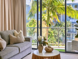Apartment Broadbeach Features 11