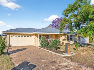 Apartment Welt Outdoor Recording 13