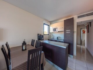 Apartment Cannes Features 8