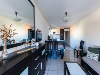 Apartment Cannes Features 10