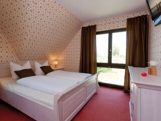 Schwalbennest Schlafzimmer 2