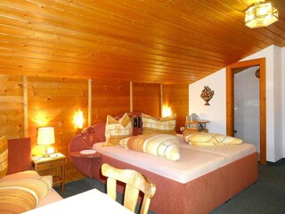 Apartment Uderns Ausstattung 25