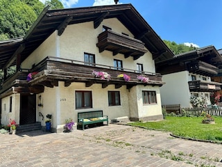 Ferienhaus Saalbach Außenaufnahme 7