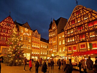 Weihnachtsmarkt in Bernkastel -Kues